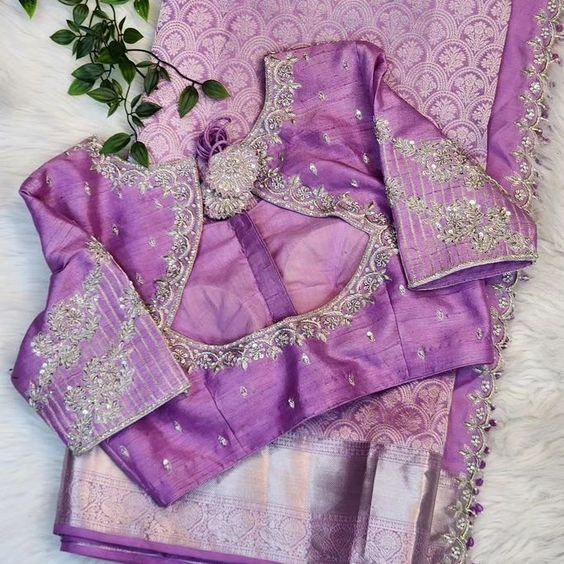  Crew Back Pattu Saree Blouse Design